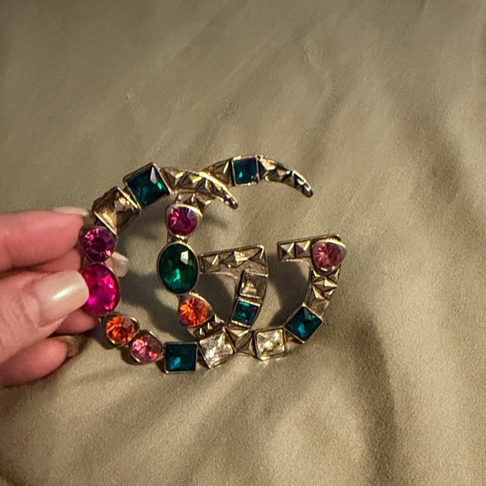 Gucci Silver Brooch with Pink and Blue Crystals - Picture 2 of 4